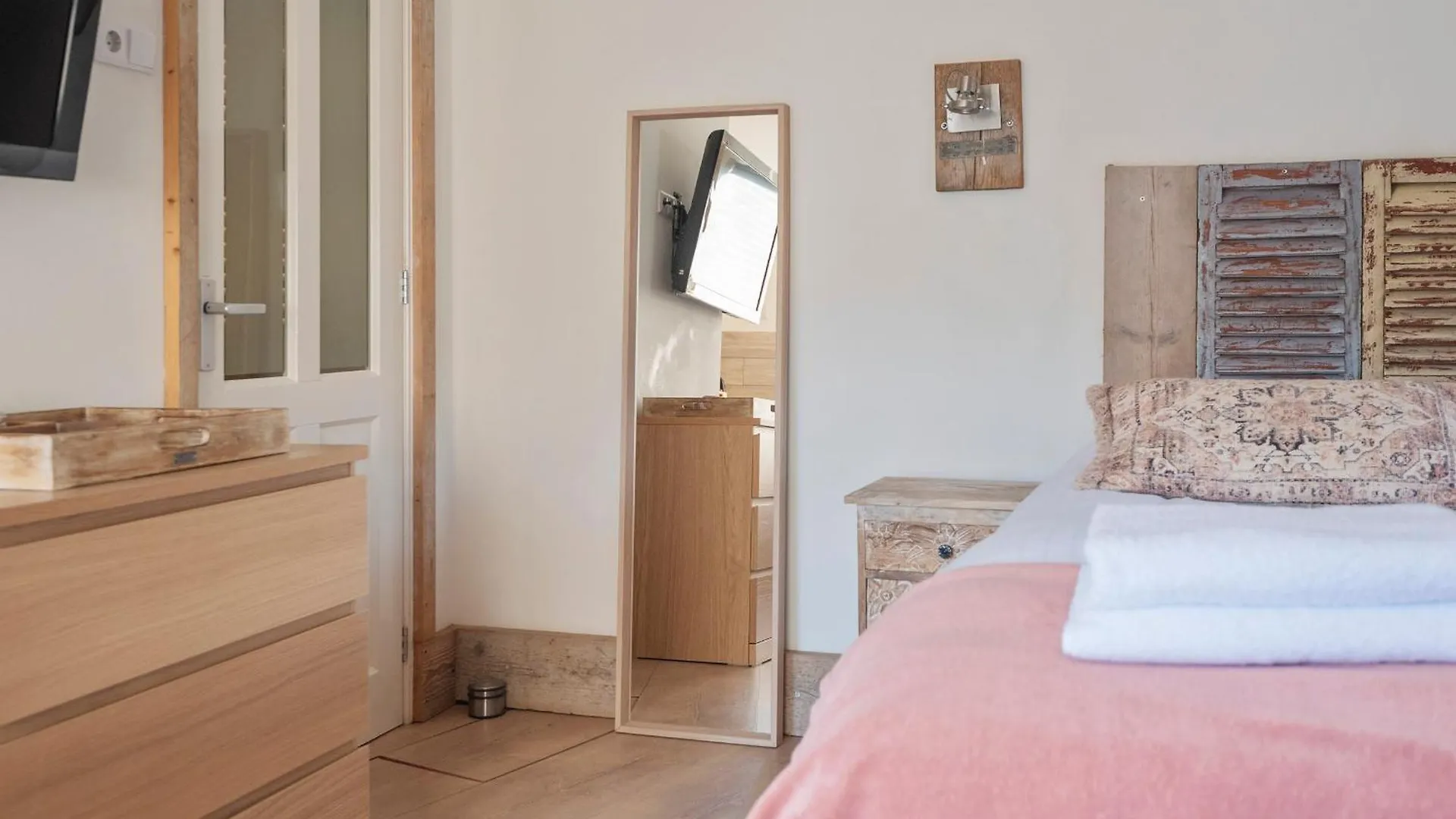 Beachstudio Zandvoort 0*,